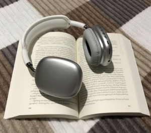 p9 headphones