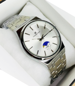 Premium quartz watch with elegant design and date function